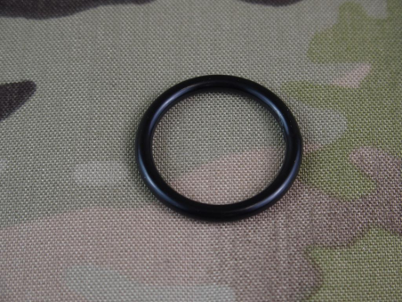 O ring metalowy czarny 30 mm.